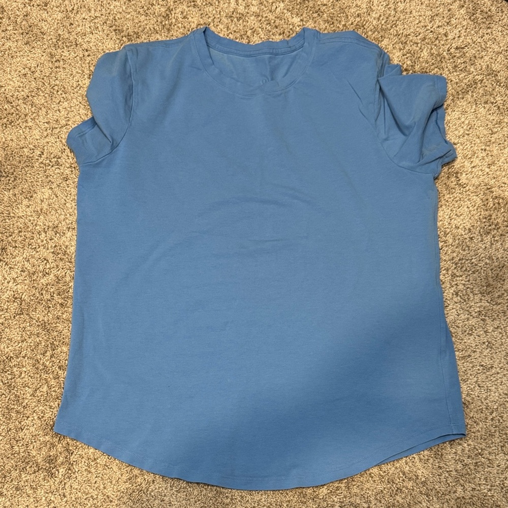 Lululemon Love Blue Short Sleeve Crewneck Top